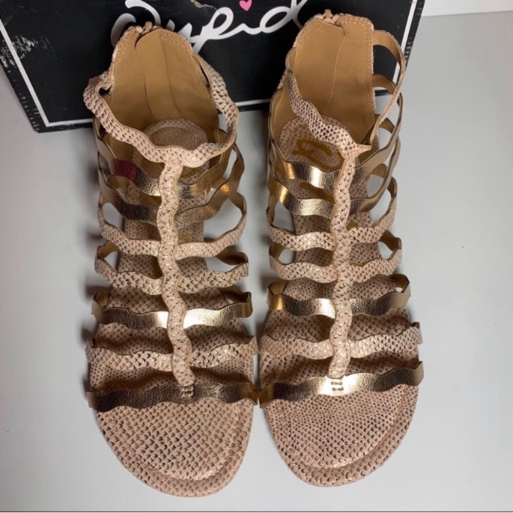 NEW Qupid rose gold strappy gladiator sandals 10